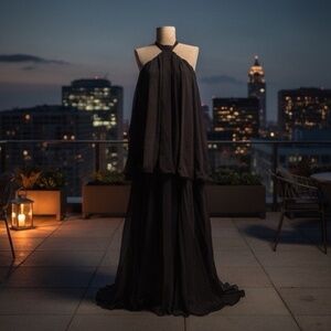 MISSGUIDED Elegant Halter Neck Pleated Tiered Maxi Dress